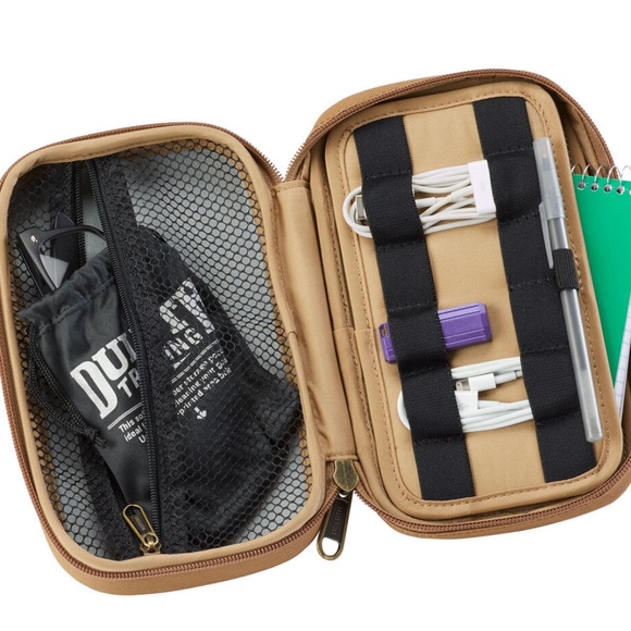 NWOT! Duluth Trading Company Hardside Accessories Organizer - Picture 2 of 6